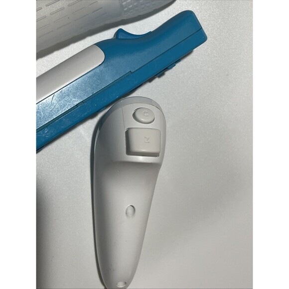 OEM Nintendo Wii Remote Controller Wiimote Blue Teal W/ Nunchuck Silicone Case - Picture 7 of 8